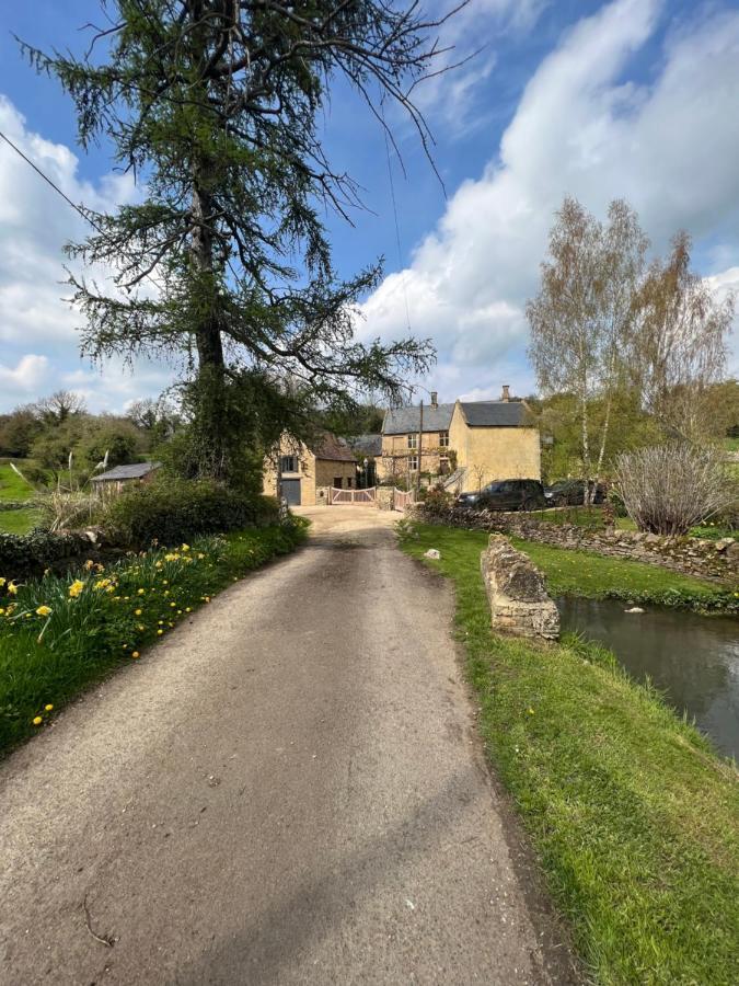 Luxury Country Cottage With A View Enstone Esterno foto